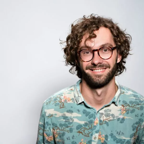 christian-buehner-DItYlc26zVI-unsplash